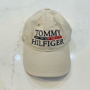 Tommy Hilfiger Hat